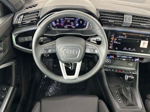 Used 2025 Audi Q3 2.0T Premium w/ Convenience Package image 13