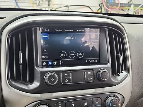 Certified 2022 Chevrolet Colorado LT w/ LT Convenience Package image 27