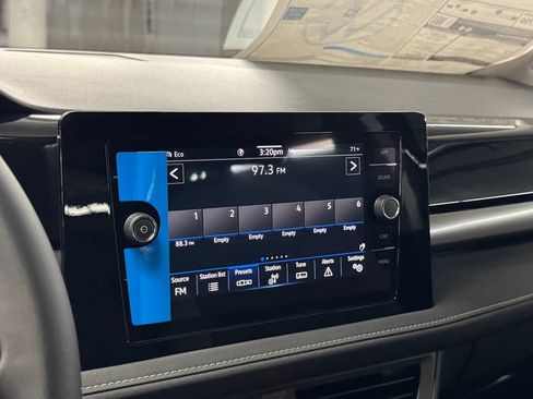 New 2026 Volkswagen Taos SE AWD/4WD image 11