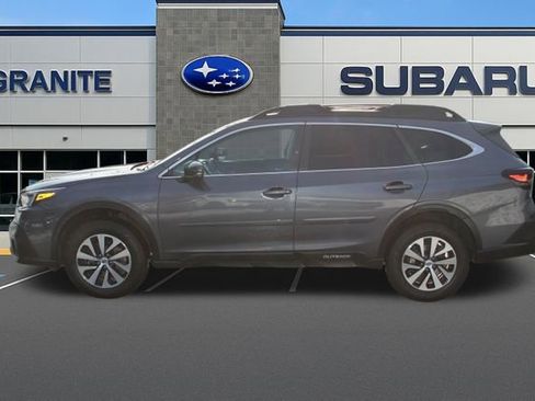Used 2021 Subaru Outback Premium image 6