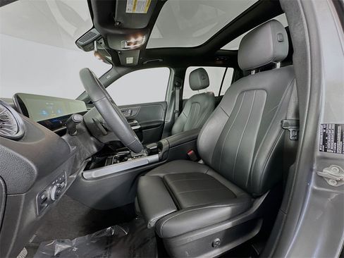 Certified 2022 Mercedes-Benz GLB 250 image 19