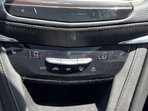 Used 2017 Cadillac XT5 Luxury w/ Driver Awareness Package AWD/4WD image 13