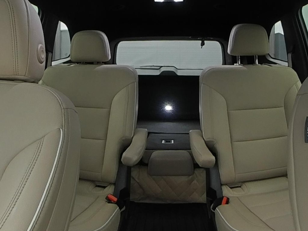 Used 2026 Buick Enclave Preferred FWD image 10