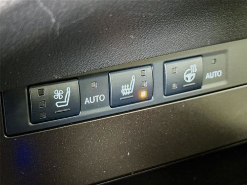 Used 2024 Lexus ES 350 w/ Premium Package image 19