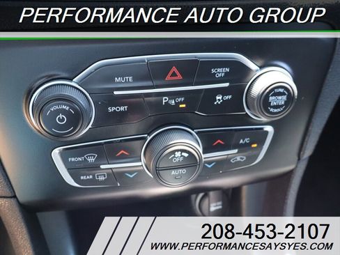 Used 2018 Dodge Charger R/T w/ Blacktop Package RWD image 22