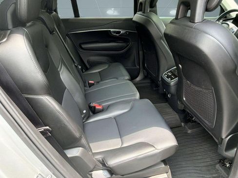 Used 2020 Volvo XC90 T5 Momentum w/ Protection Package Premier FWD image 30
