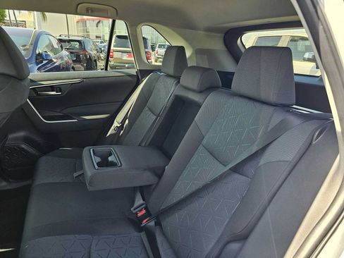 Certified 2025 Toyota RAV4 XLE AWD/4WD image 17