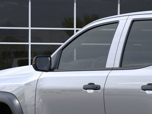 New 2026 Chevrolet Colorado Trail Boss AWD/4WD image 12