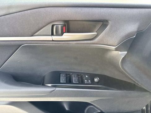 Used 2025 Toyota Camry LE image 20