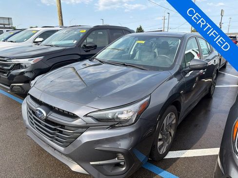 Used 2025 Subaru Legacy Limited AWD/4WD image 4