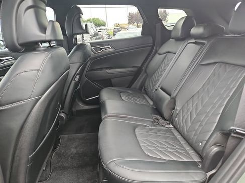 Used 2024 Kia Carnival SX Prestige FWD image 51
