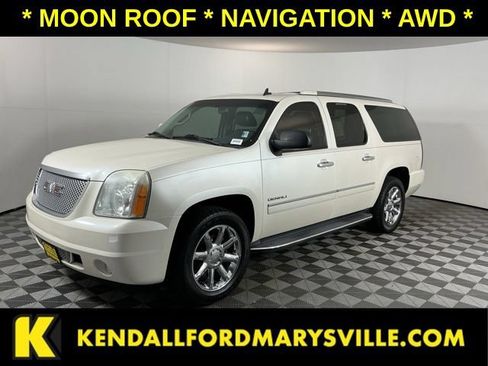 Used 2011 GMC Yukon XL Denali AWD/4WD image 1