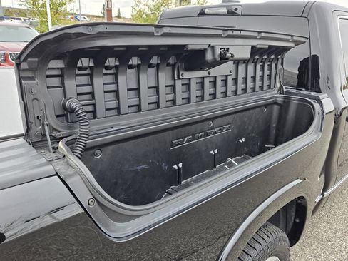 Used 2021 RAM 1500 Limited AWD/4WD image 12