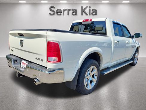 Used 2017 RAM 1500 Laramie AWD/4WD image 5