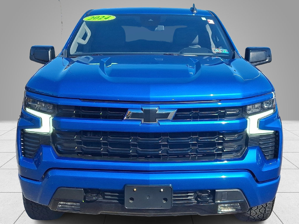 Used 2024 Chevrolet Silverado 1500 RST AWD/4WD image 3
