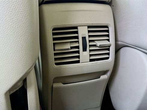 Used 2018 Mercedes-Benz GLA 250 image 13