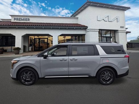 New 2026 Kia Carnival SX FWD image 5