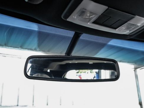 Used 2017 Ford Explorer XLT w/ Equipment Group 202A image 22