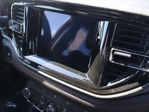 Used 2023 Dodge Durango GT image 12