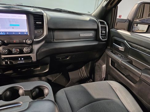 Used 2024 RAM 2500 Big Horn w/ Bed Utility Group image 11