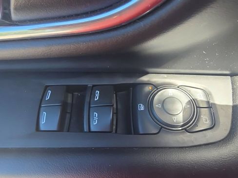 Used 2023 Chevrolet Tahoe LS AWD/4WD image 10