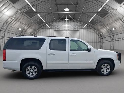 Used 2010 GMC Yukon XL SLE w/ SLE-2 Equipment Package RWD image 7