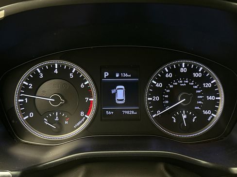 Used 2019 Hyundai Santa Fe SE image 8