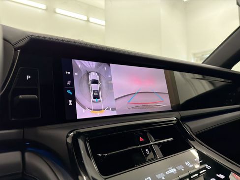 New 2026 Porsche Panamera image 28