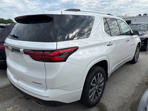 Used 2023 Chevrolet Traverse Premier AWD/4WD image 5