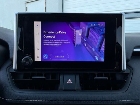 Used 2025 Toyota RAV4 XLE image 30