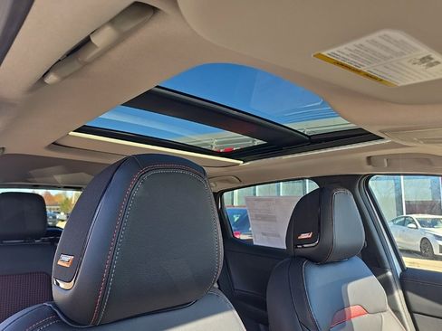 New 2026 Nissan Kicks SR image 26