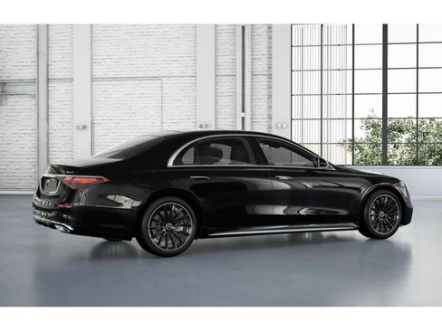 New 2026 Mercedes-Benz S 500 4MATIC image 18