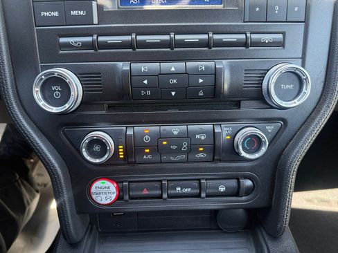 Used 2017 Ford Mustang Convertible RWD image 12