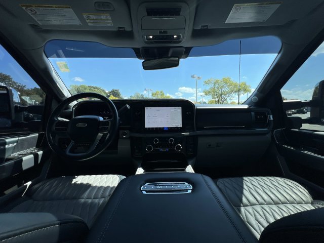 Used 2024 Ford F250 Limited AWD/4WD image 36