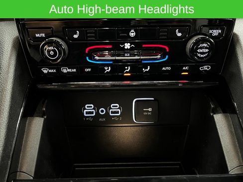 Used 2023 Jeep Grand Cherokee Limited AWD/4WD image 22
