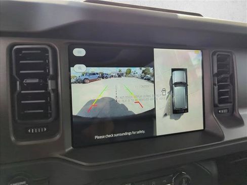 New 2026 Ford Bronco Badlands image 14