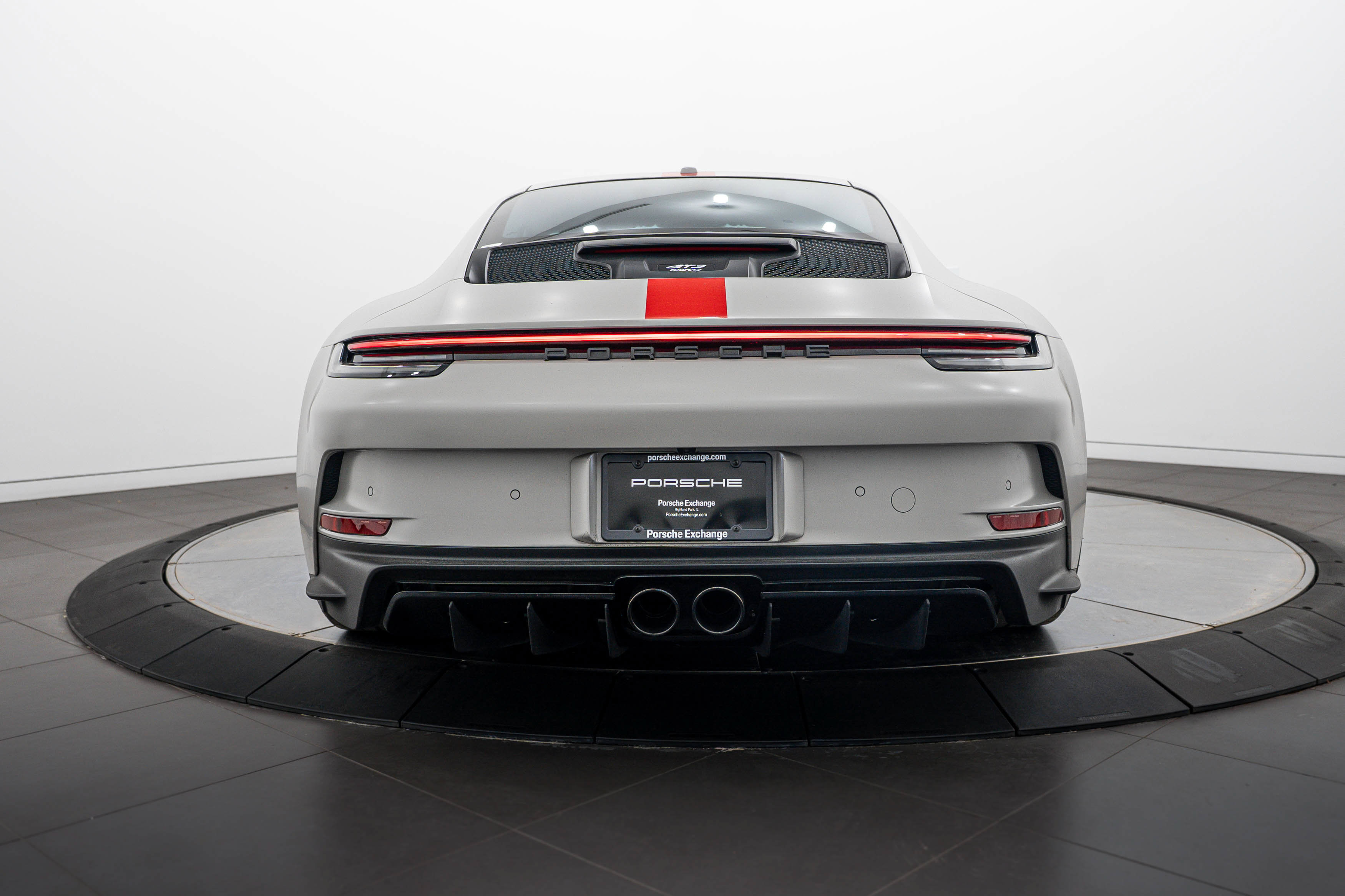 Used 2022 Porsche 911 GT3 RWD image 6