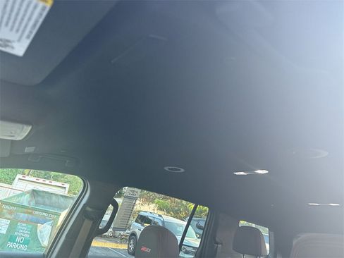 Used 2024 Chevrolet Traverse Z71 w/ LPO, Floor Liner Package image 20