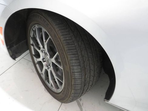 Used 2019 Cadillac CTS Luxury RWD image 28