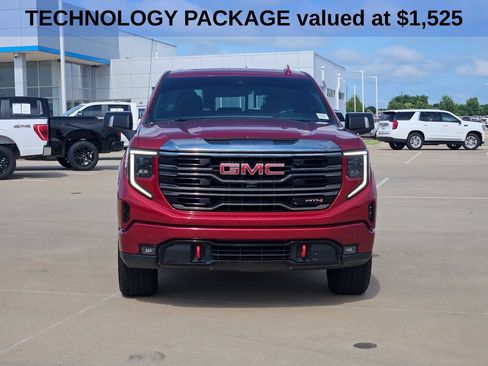 Used 2024 GMC Sierra 1500 AT4 w/ Technology Package AWD/4WD image 3