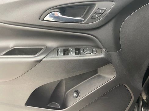 Certified 2021 Chevrolet Equinox LT image 12