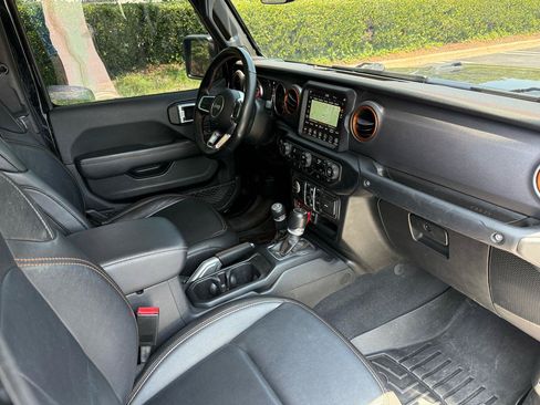 Used 2022 Jeep Gladiator Mojave AWD/4WD image 20