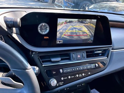 Used 2022 Lexus ES 350 w/ Premium Package image 24