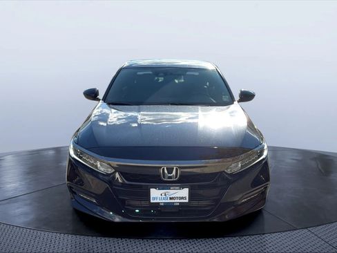 Used 2019 Honda Accord Sport image 8