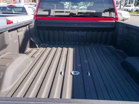 Used 2022 GMC Sierra 2500 AT4 image 24