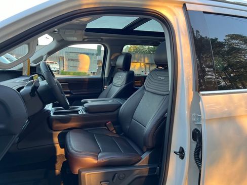 New 2025 Ford Expedition Platinum w/ Platinum Ultimate Package image 10