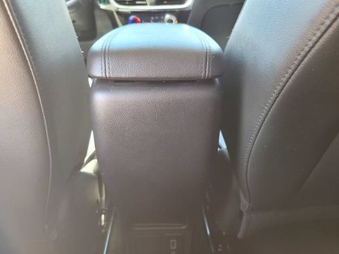 Used 2024 Buick Encore GX Sport Touring FWD image 17