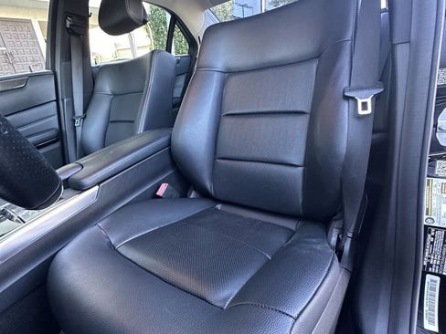 Used 2014 Mercedes-Benz E 350 Sedan image 20