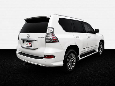 Used 2018 Lexus GX 460 Luxury AWD/4WD image 4