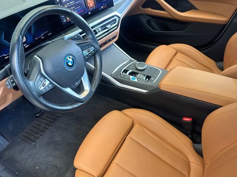Certified 2023 BMW i4 eDrive35 w/ Premium Package RWD image 4